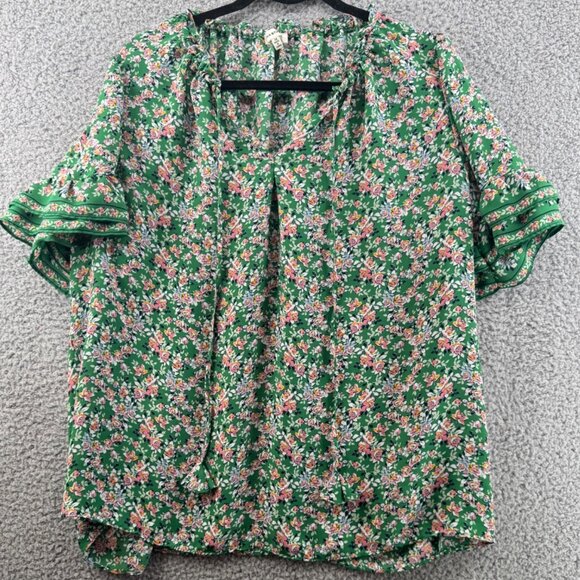 Max Studio Floral Blouse With Ruffle Bell Sleeve Green Size 1X - Picture 1 of 8